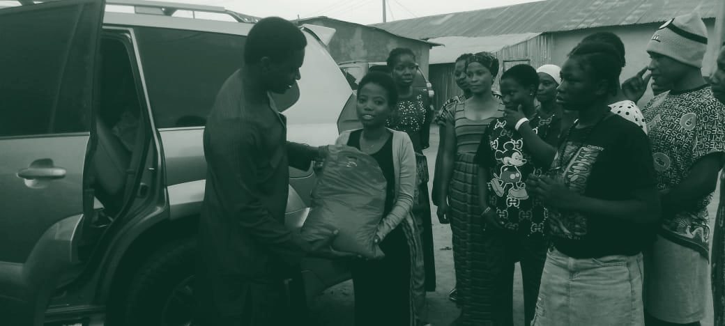 Photograph from a Fisho Initiative feeding outreach.